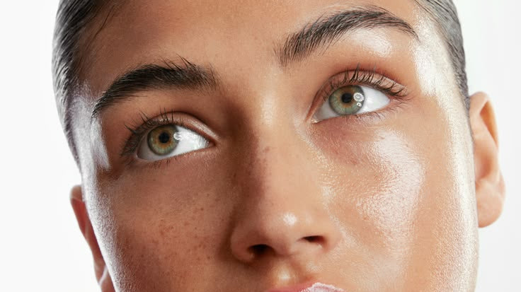 Acne scars aren't a life sentence. In Dubai, the right treatment makes all the difference.