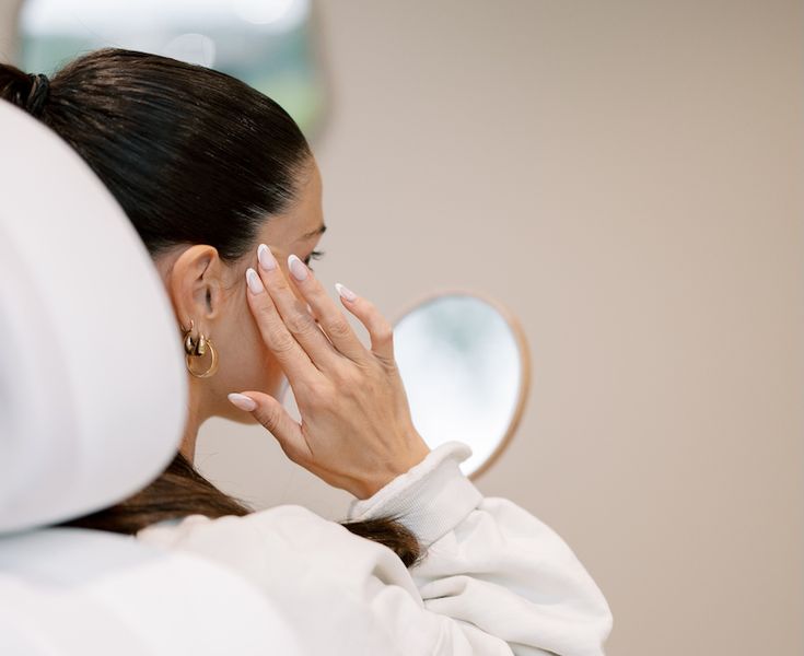 Volume loss is part of ageing in Dubai. Restoring it is a 30-minute appointment.